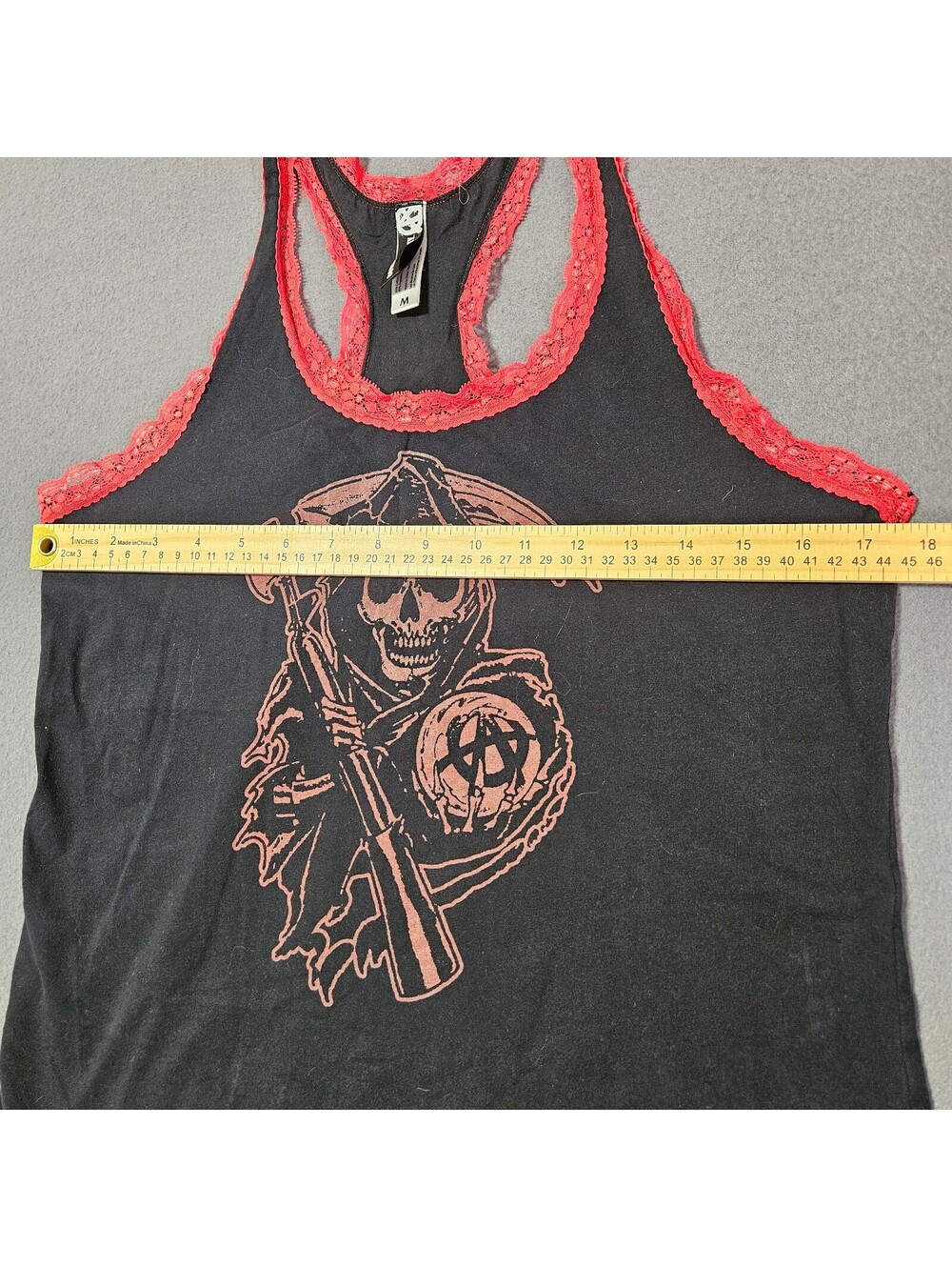 Sons of Anarchy Women's M Motorcycle Black Red Lace Trim Tank Top Graphic Skull - Picture 4 of 7